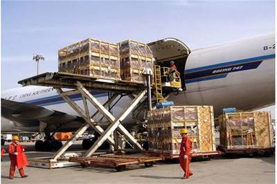 香港出口危險(xiǎn)品國(guó)際空運(yùn)專(zhuān)線價(jià)格解析與運(yùn)輸代理服務(wù)指南